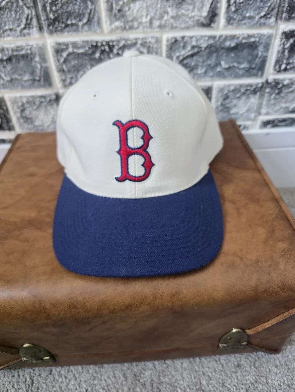 VTG Genuine Merchandise White/Navy Boston Red Sox Baseball Cap One Size